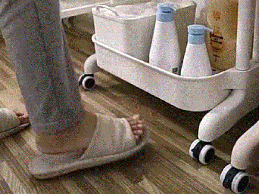 platrolly_08_153914.gif platrolly_08_153914.gif