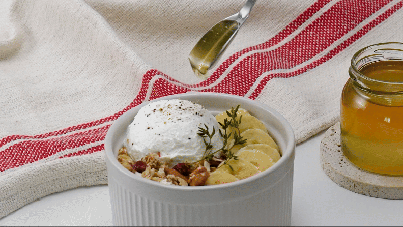 wagensteiger_honey_spoon_05.gif