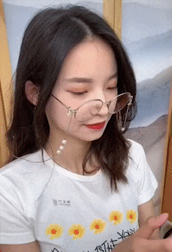 안경-8M.gif